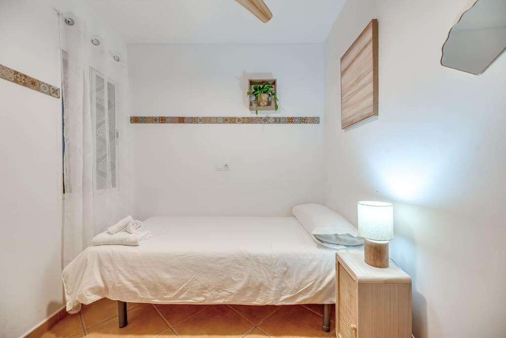 Encantador Apartamento Cerca Del Mar Málaga Exterior foto