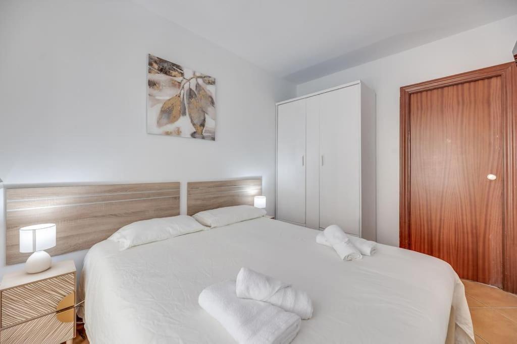 Encantador Apartamento Cerca Del Mar Málaga Exterior foto